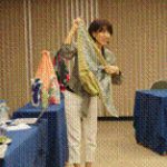 駐日各国大使館員ふろしきワークショップ
